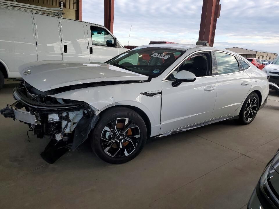 2025 HYUNDAI Sonata