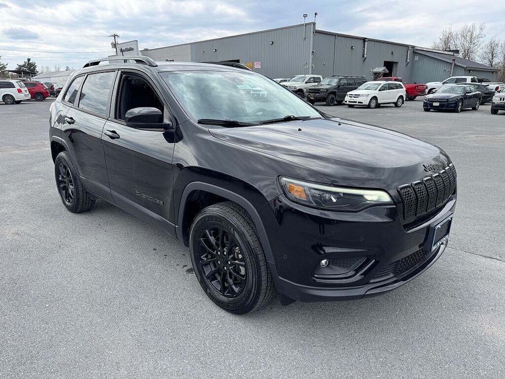 2023 JEEP Cherokee