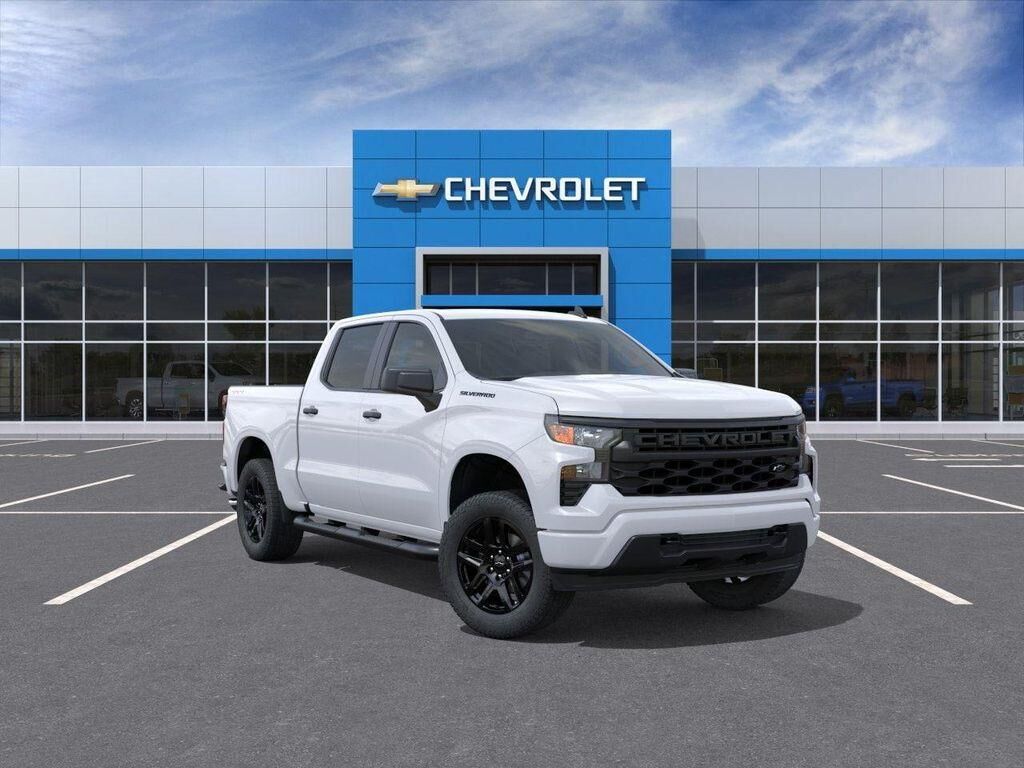 2026 CHEVROLET Silverado