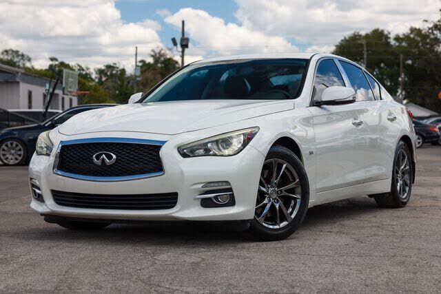 2017 INFINITI Q50