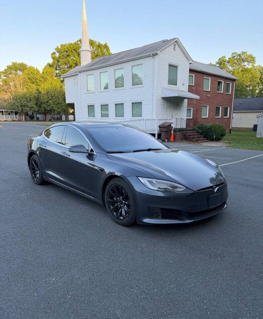 2017 TESLA Model S