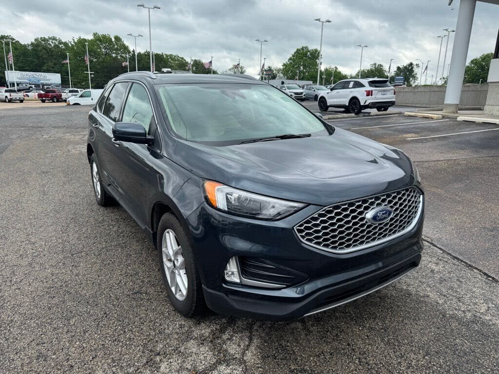 2024 FORD Edge