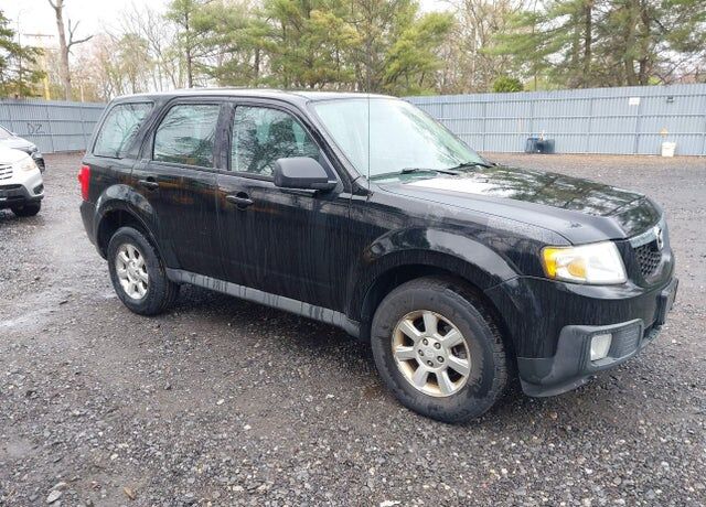 2010 MAZDA Tribute