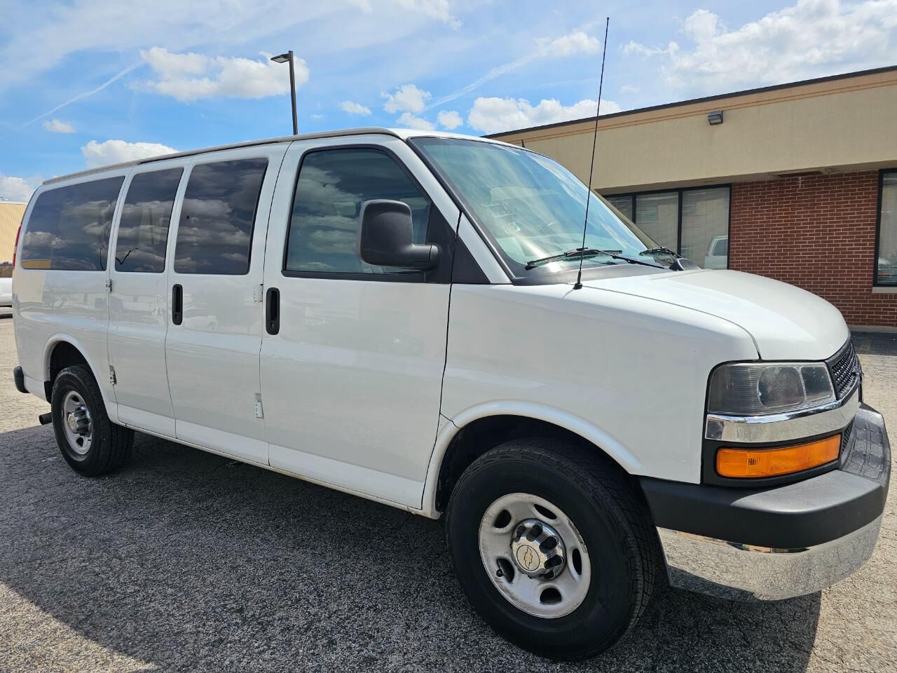 2014 CHEVROLET Express