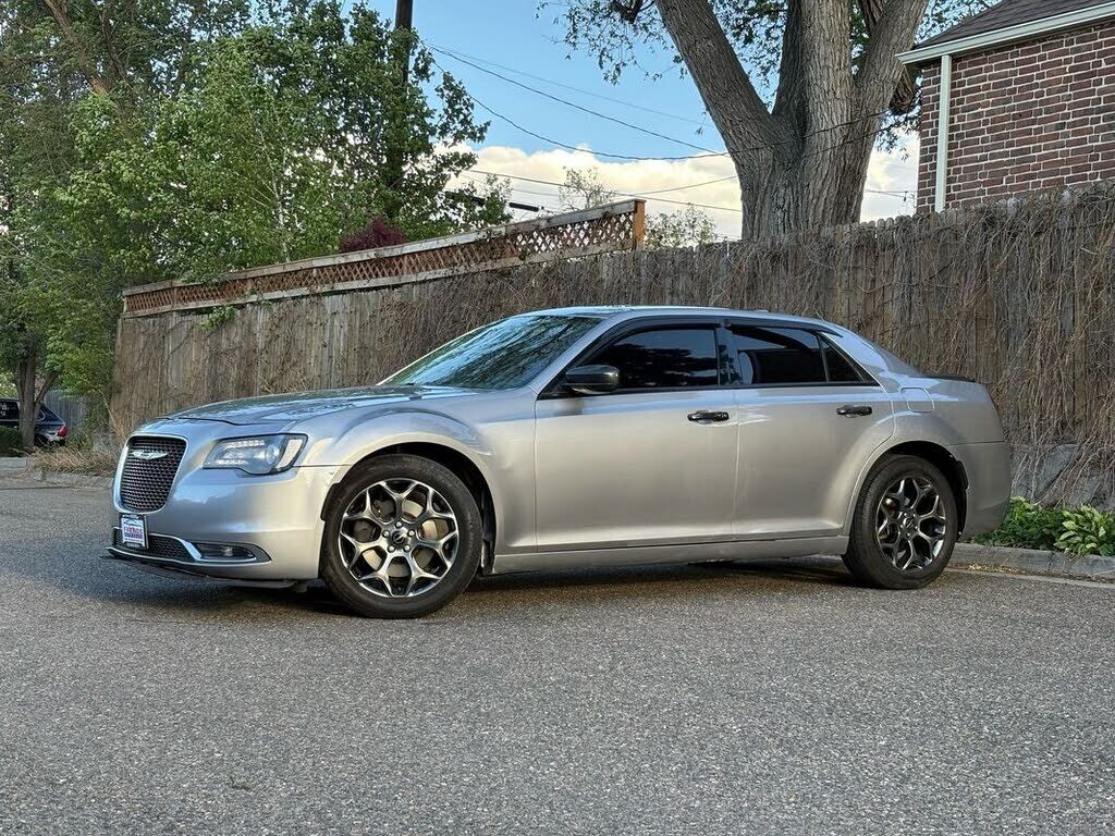 2017 CHRYSLER 300
