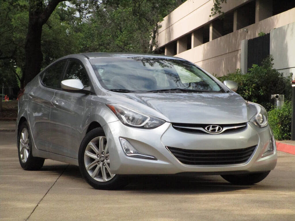 2015 HYUNDAI Elantra