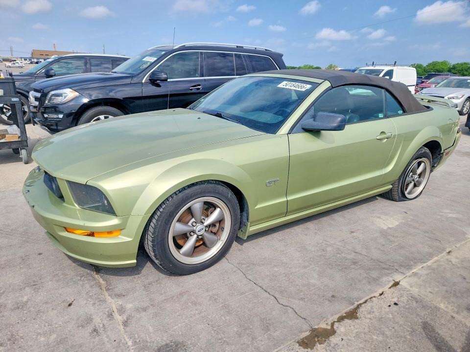 2005 FORD Mustang