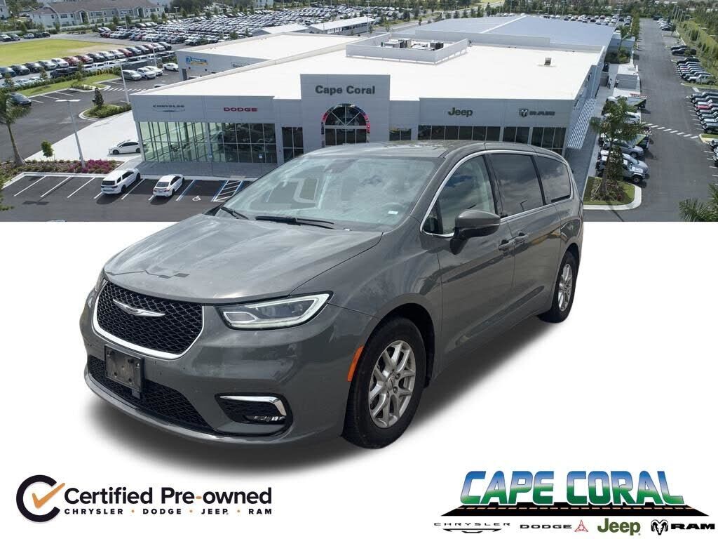 2023 CHRYSLER Pacifica