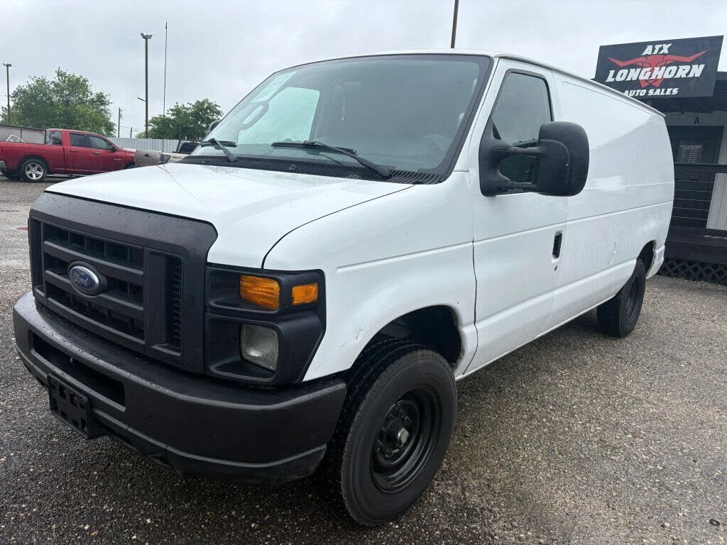 2011 FORD E-150