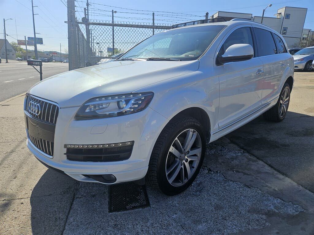 2012 AUDI Q7
