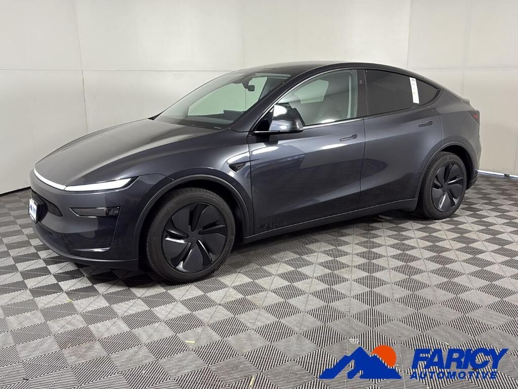 2026 TESLA Model Y