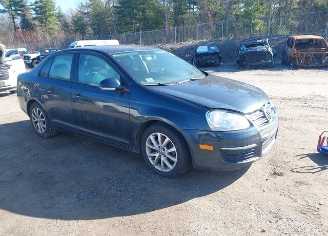 2010 VOLKSWAGEN Jetta