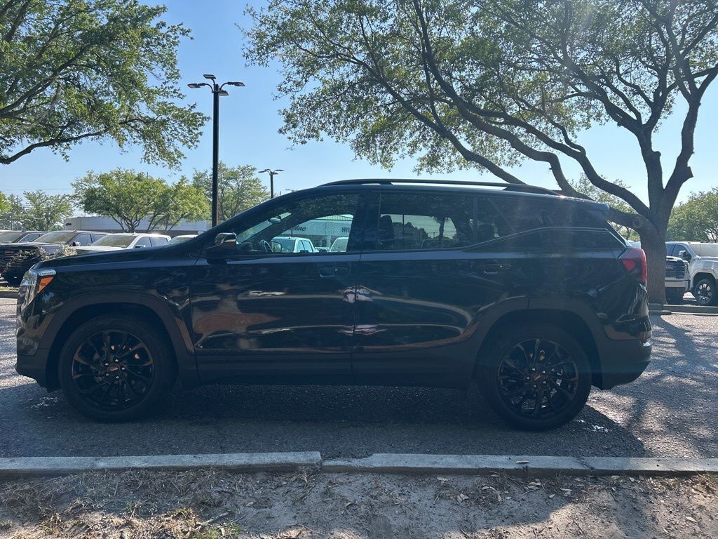 2023 GMC Terrain
