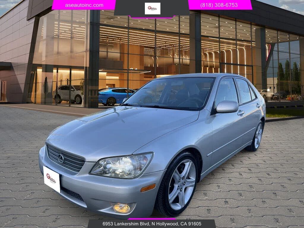 2001 LEXUS IS