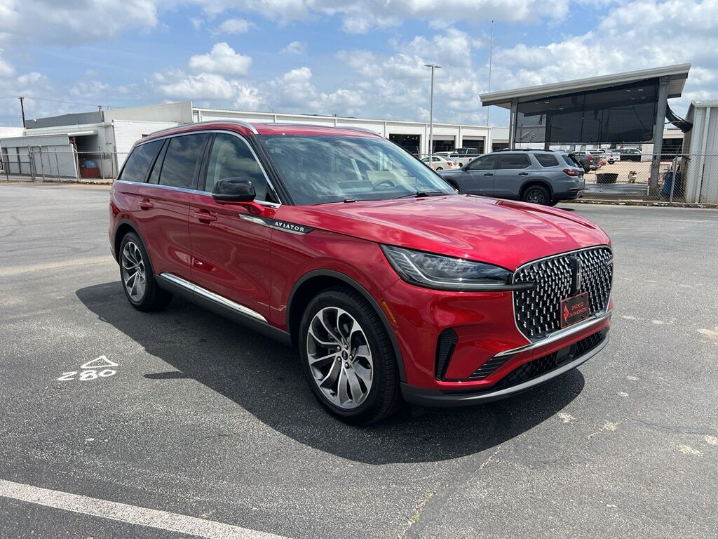 2026 LINCOLN Aviator
