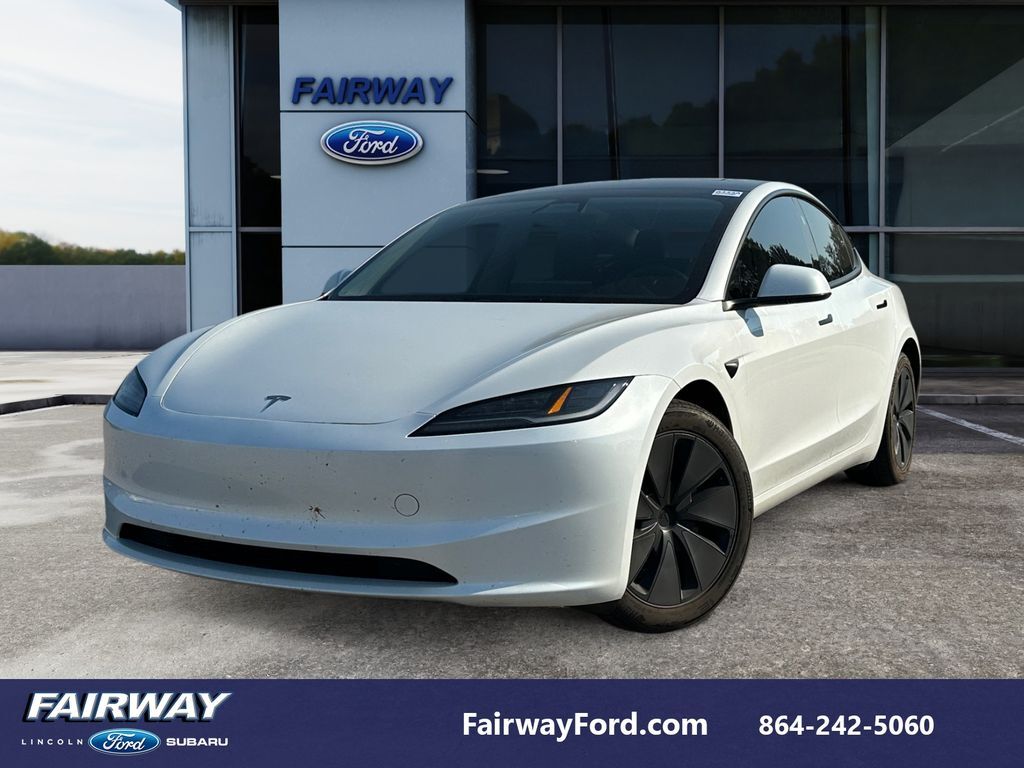 2024 TESLA Model 3