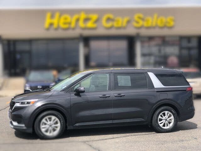 2024 KIA Carnival