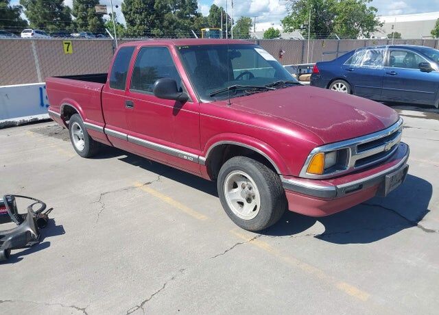 1996 CHEVROLET S-10 Pickup