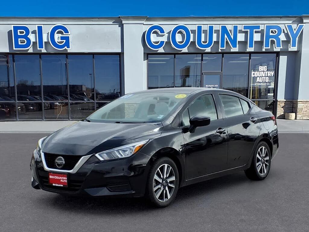 2021 NISSAN Versa