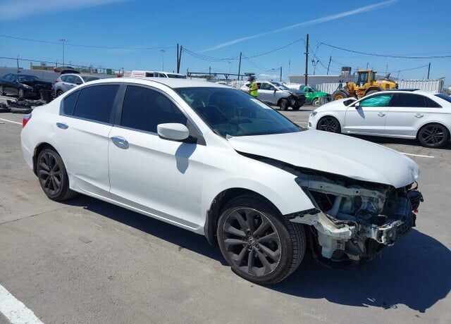 2013 HONDA Accord