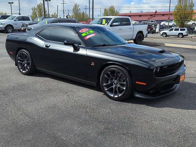 2021 DODGE Challenger