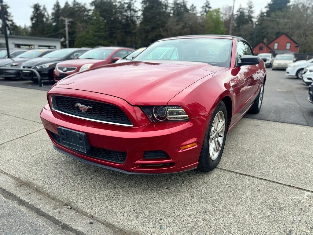 2013 FORD Mustang