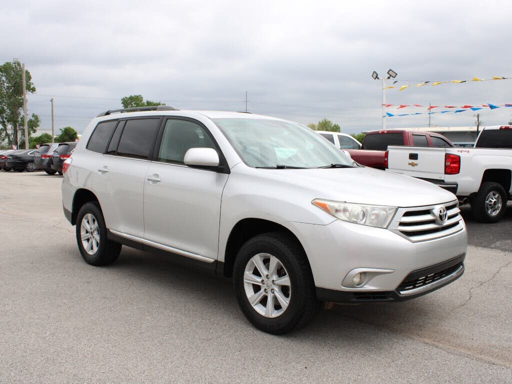 2012 TOYOTA Highlander