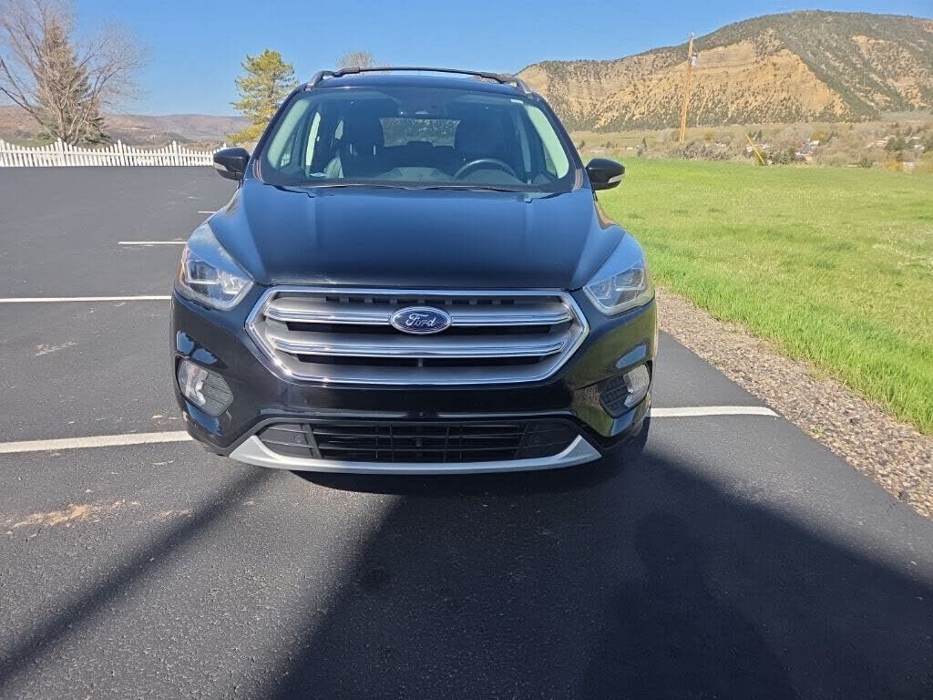 2017 FORD Escape
