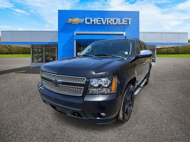 2011 CHEVROLET Suburban