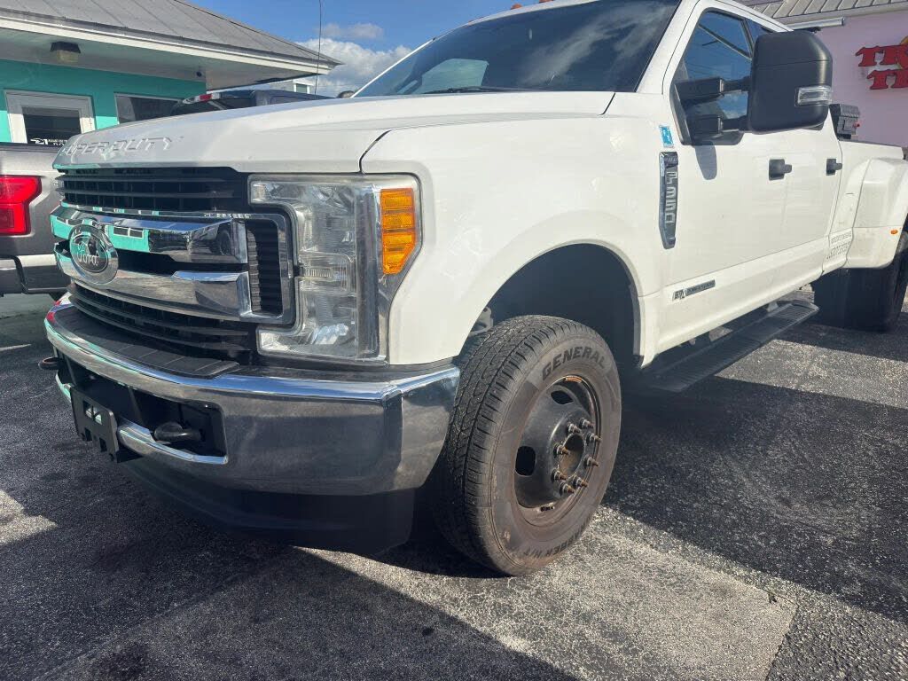2017 FORD F-350