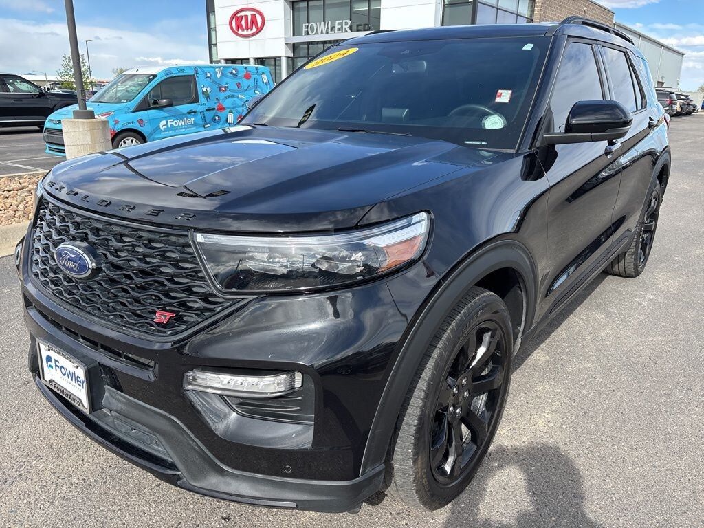 2024 FORD Explorer