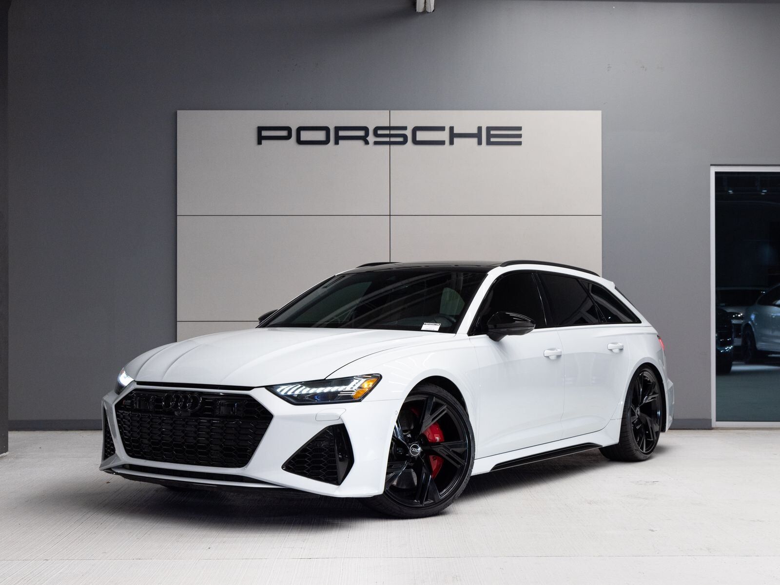 2021 AUDI RS6