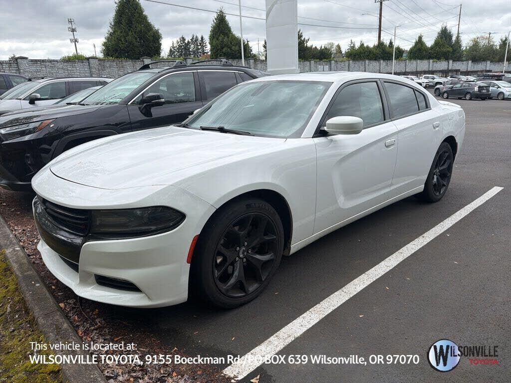 2017 DODGE Charger