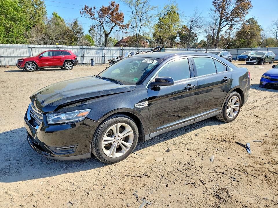 2015 FORD Taurus