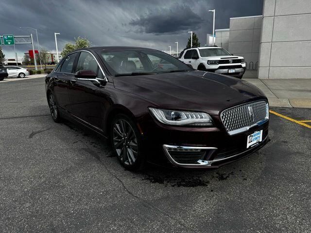 2017 LINCOLN MKZ