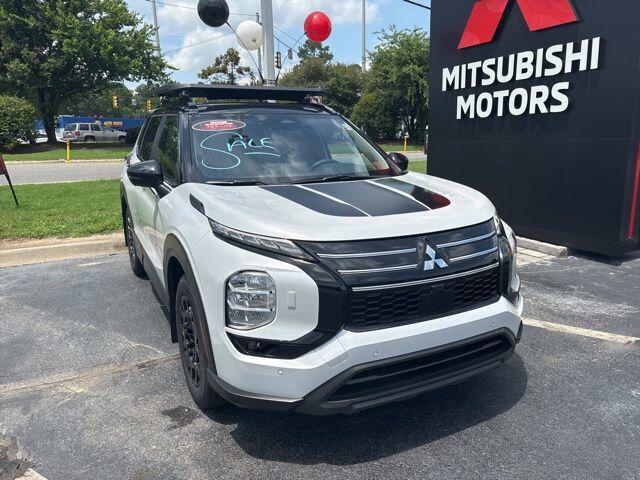 2025 MITSUBISHI Outlander