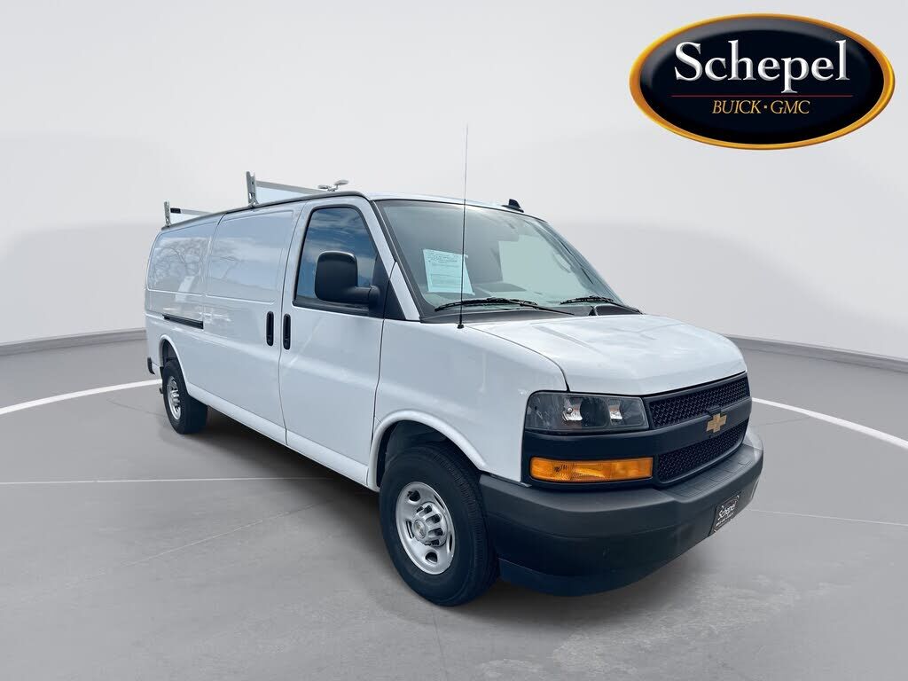 2025 CHEVROLET Express