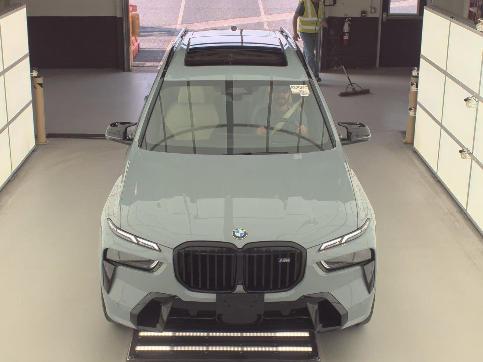 2024 BMW X7