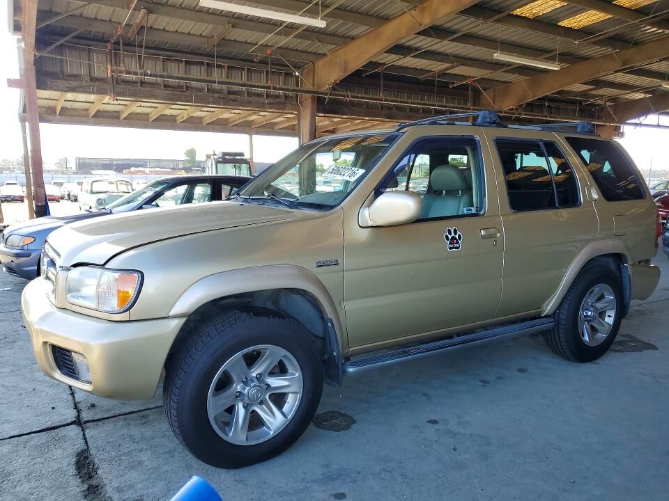 2004 NISSAN Pathfinder