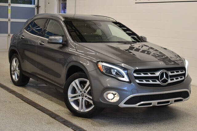 2020 MERCEDES-BENZ GLA-Class