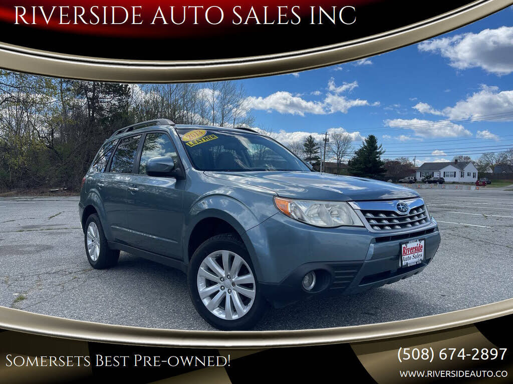 2013 SUBARU Forester