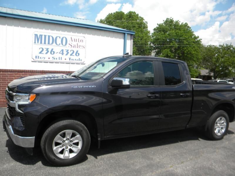 2024 CHEVROLET Silverado