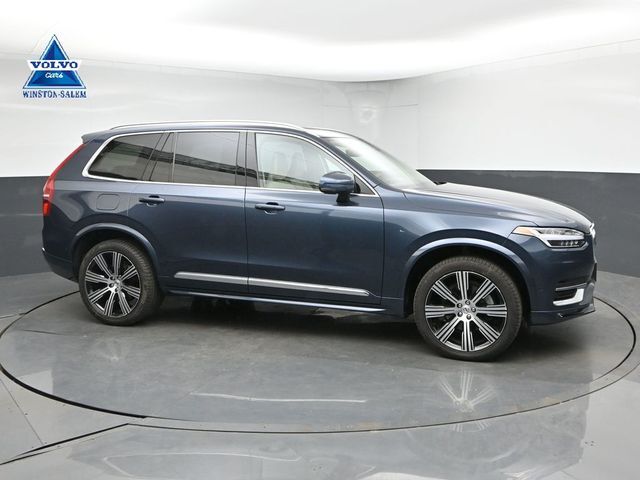 2023 VOLVO XC90