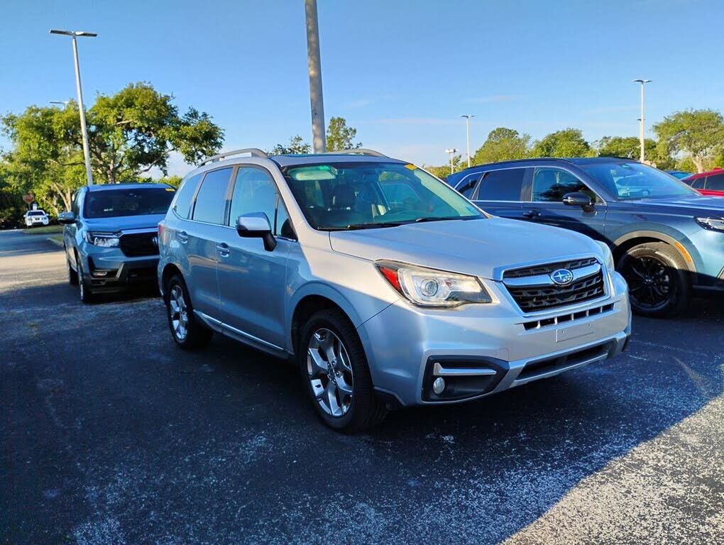 2017 SUBARU Forester