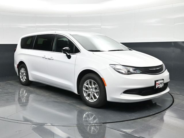 2026 CHRYSLER Voyager