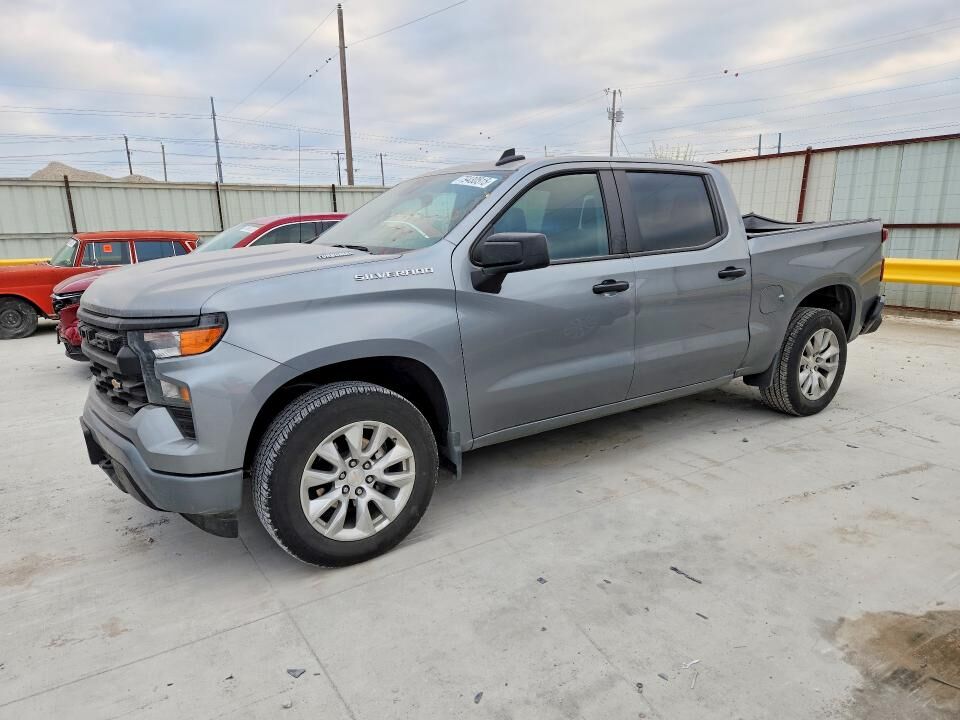 2025 CHEVROLET Silverado