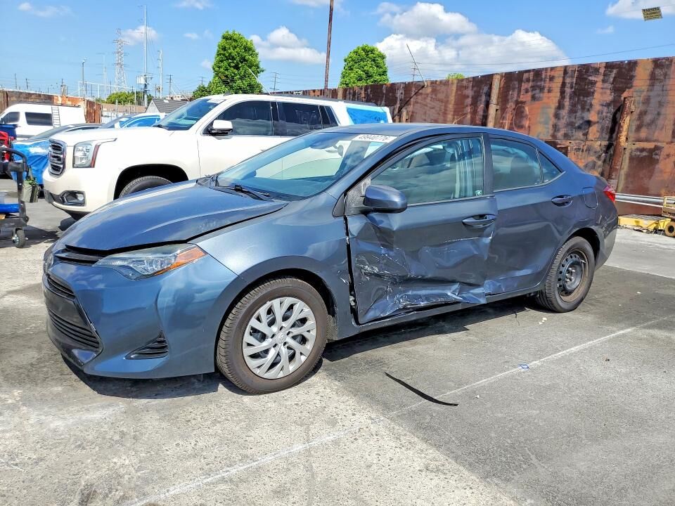 2017 TOYOTA Corolla