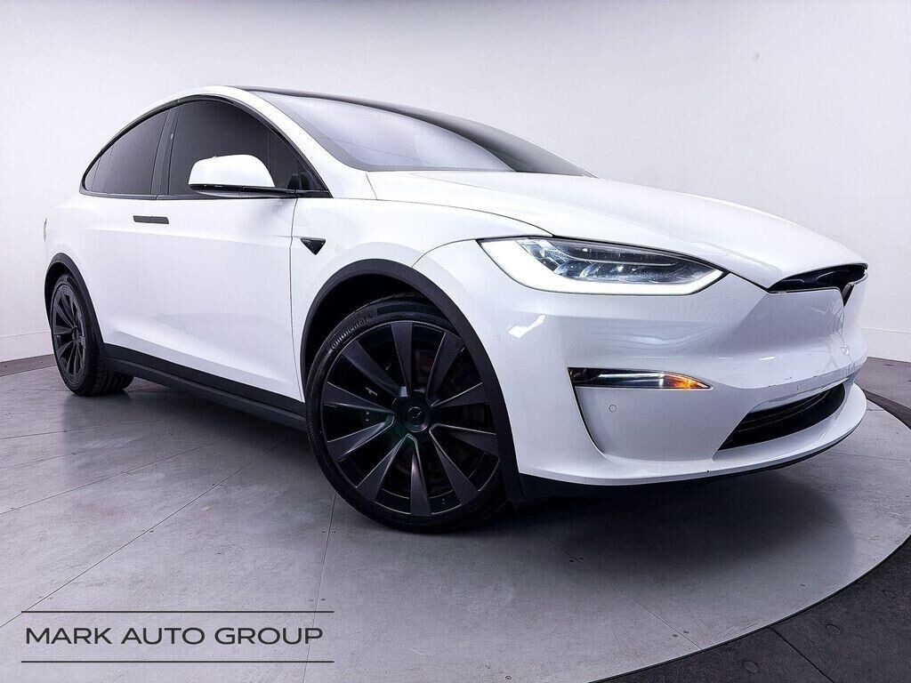 2022 TESLA Model X