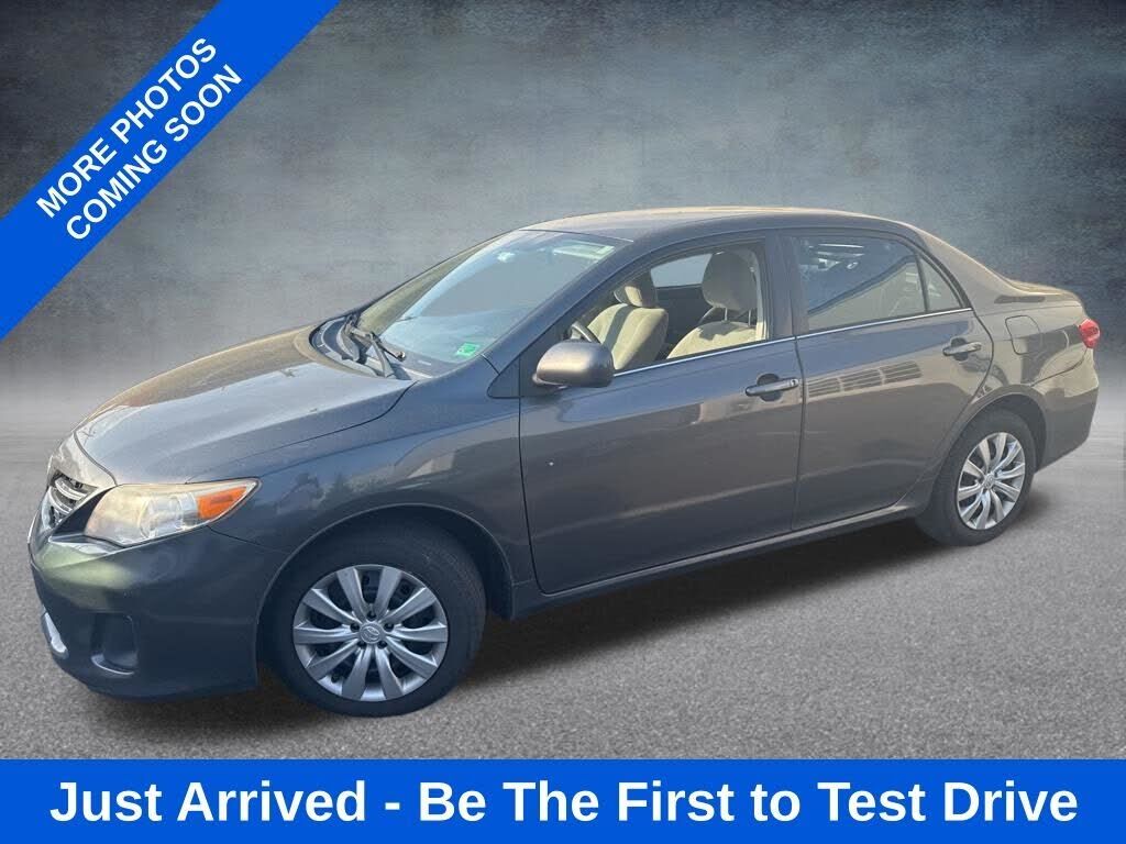 2013 TOYOTA Corolla