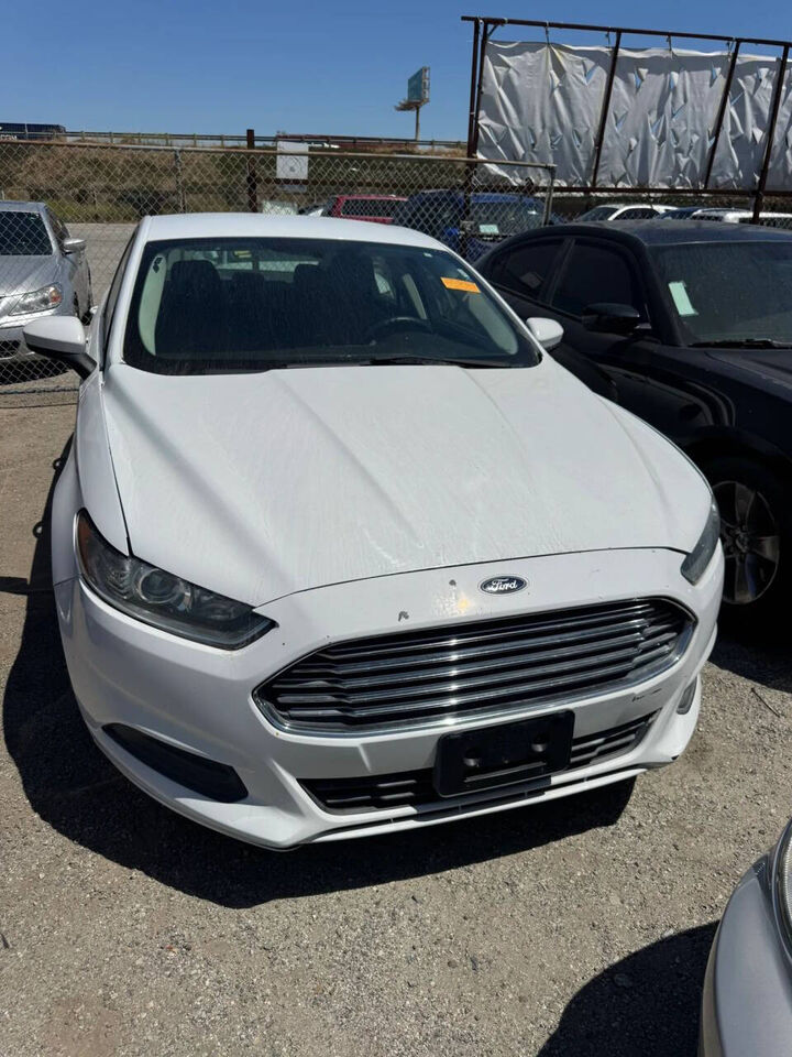 2016 FORD Fusion